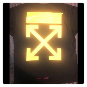Off -white black and yellow t-shirt